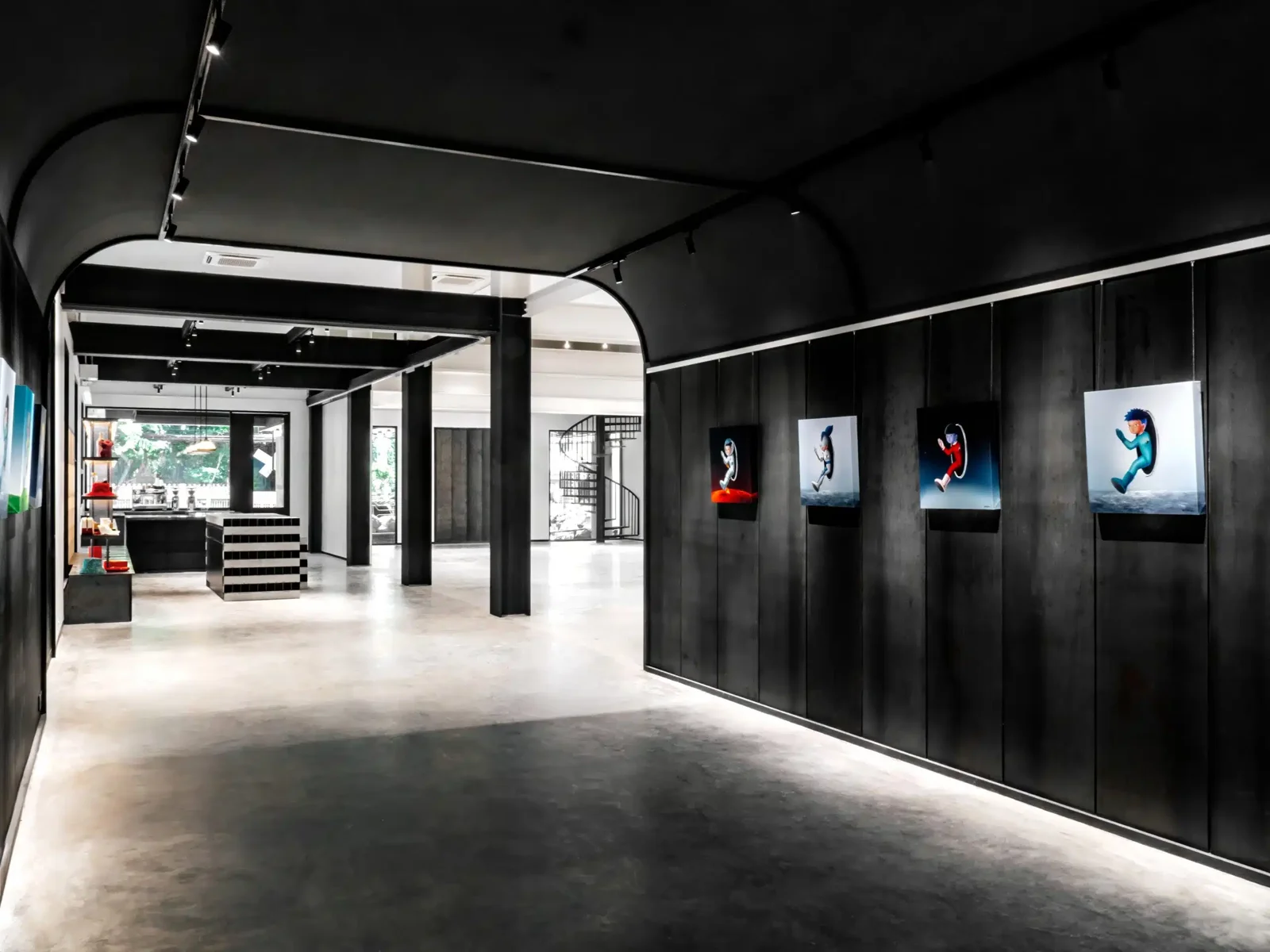 Art exhibition in the hotel gallery